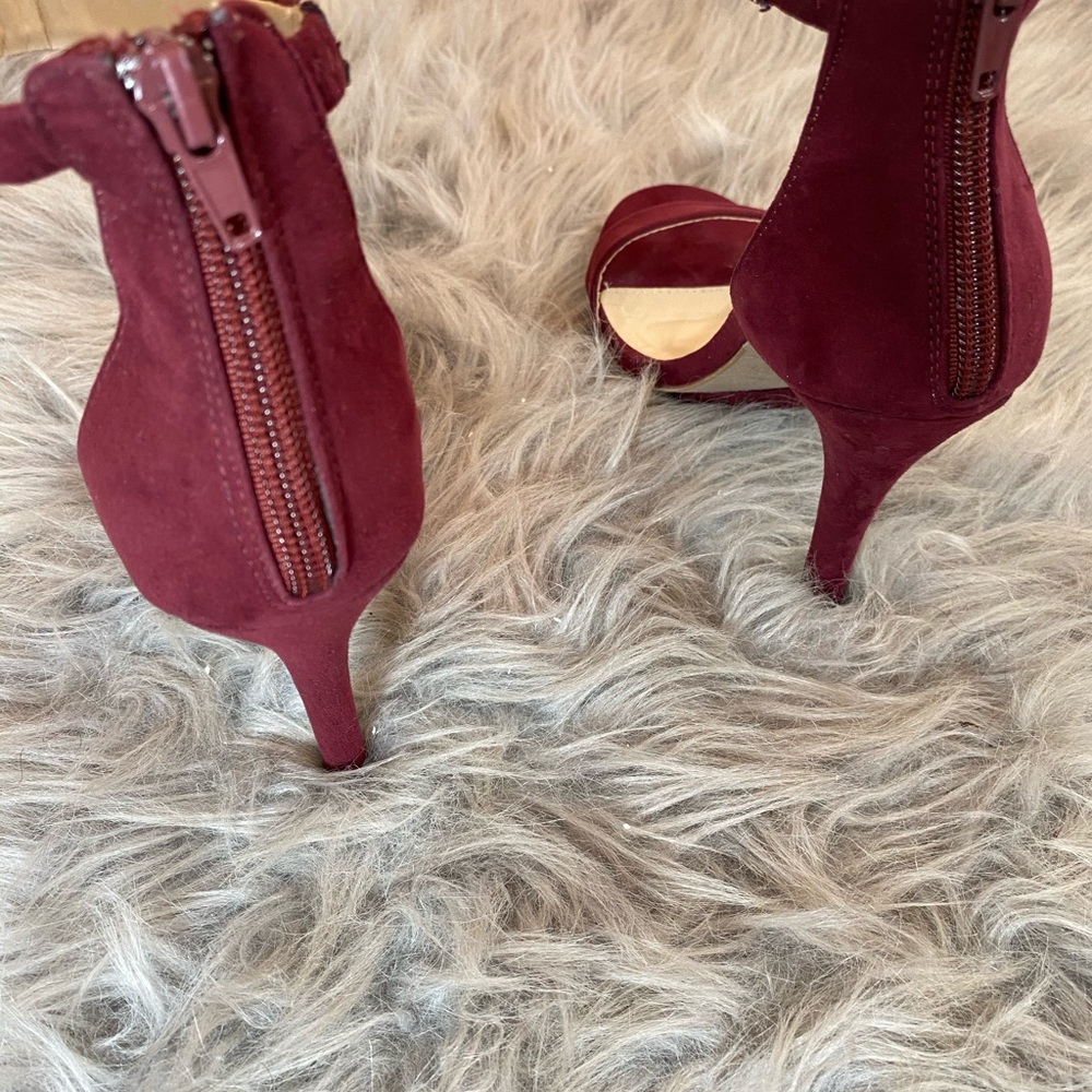 Burgundy Women’s size 8 - Picture 3 of 6